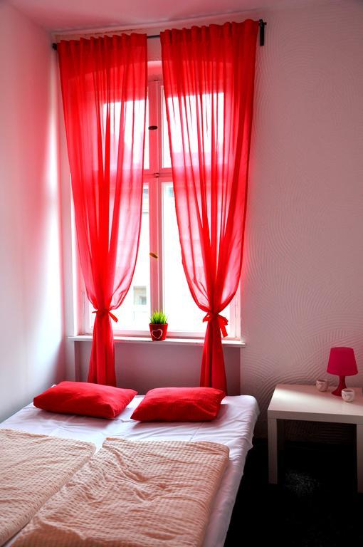 Hostel Awangarda Poznań Cameră foto