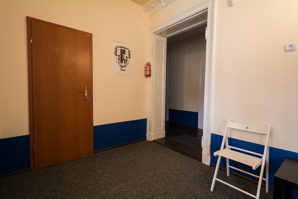 Hostel Awangarda Poznań Exterior foto