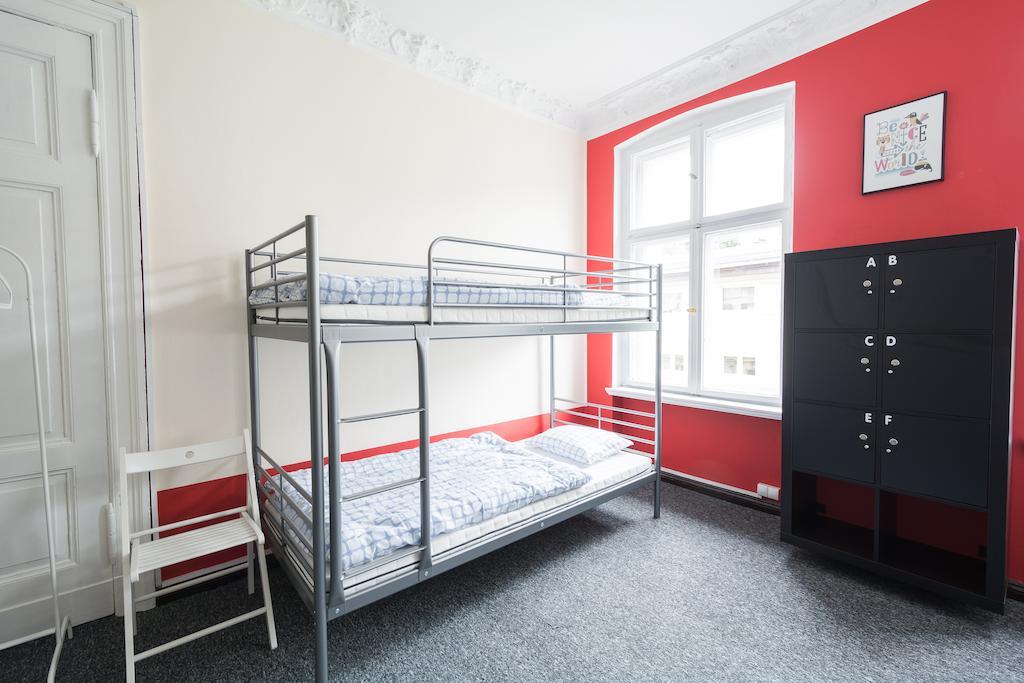 Hostel Awangarda Poznań Cameră foto